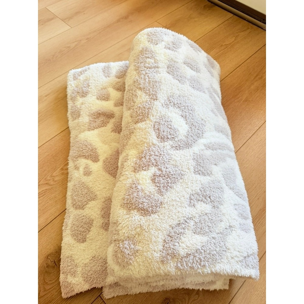 Barefoot Dreams CozyChic In The Wild Throw Blanket Cream Stone Leopard